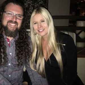 Michael Kors V Neck Zipper Shoulder top